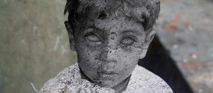 Awesome Transformation - Image into Statue in Photoshop