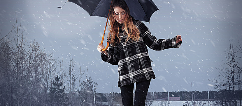 Create a Natural Snowing Scene L